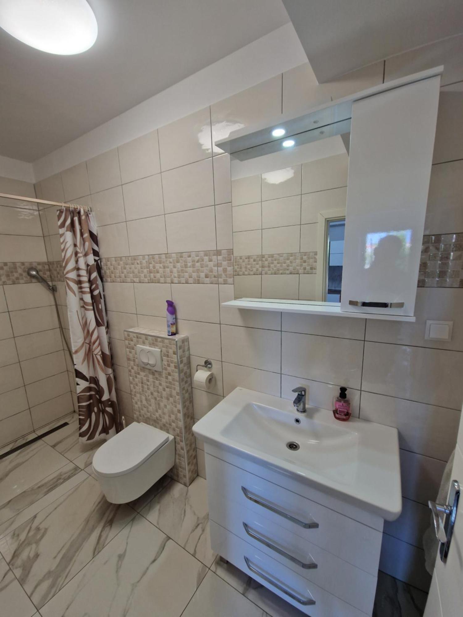 Sunce Appartement Vrbnik Buitenkant foto