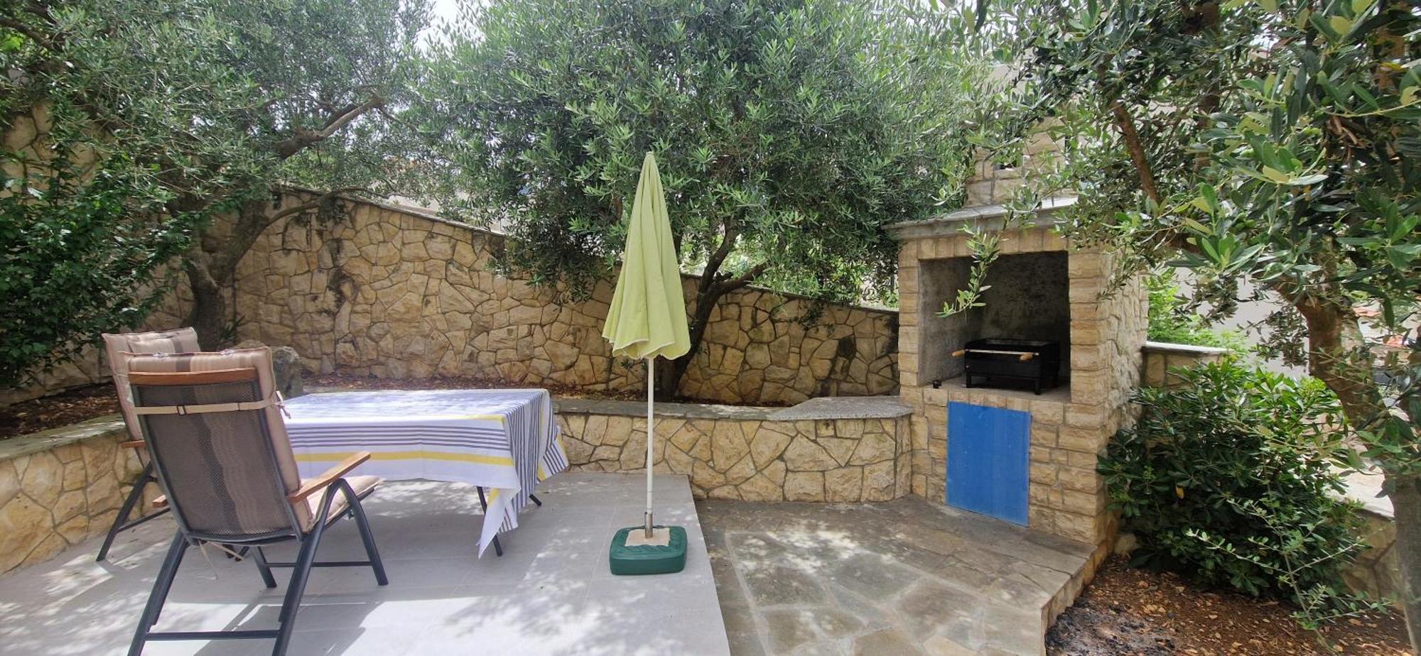 Sunce Appartement Vrbnik Buitenkant foto